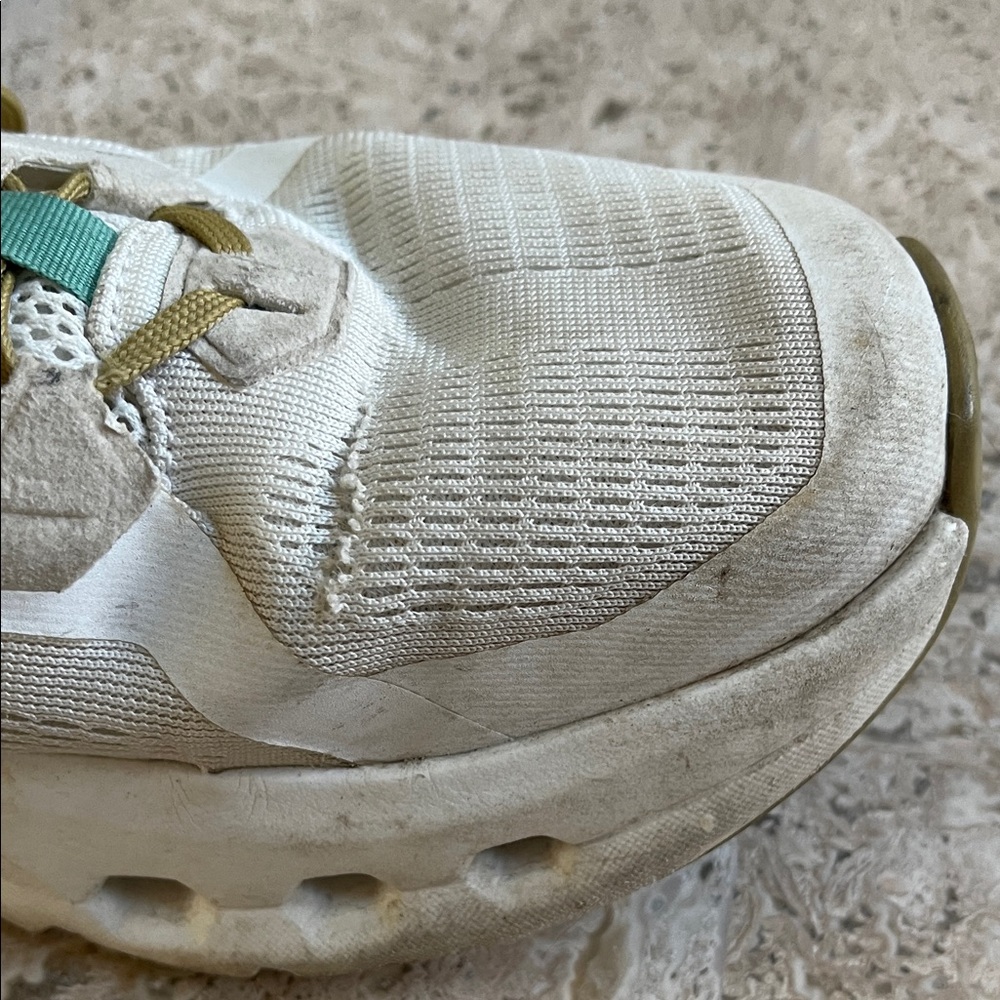 On Cloud Sneakers in White and Green - Picture 6 of 10